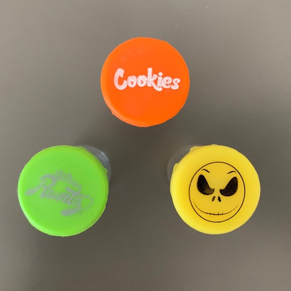 Halloween Glass Stash Jar Set (3) | Cookies, Runty & Skull | Drip Silicone Lids - Picture 2 of 4